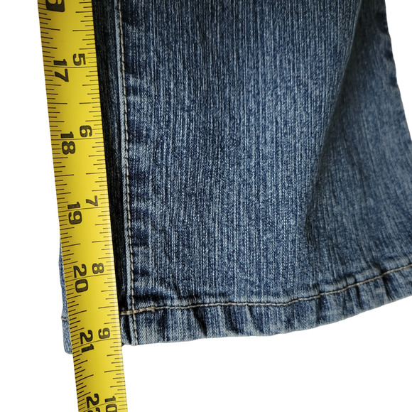 Mattina T Jeans Size 13 14 Medium Wash 5 pockets Embroidered pockets - Picture 9 of 11